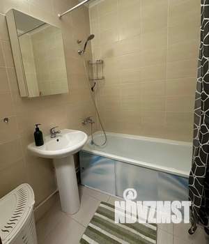 1-к квартира, посуточно, 38м2, 3/25 этаж