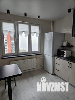 1-к квартира, посуточно, 36м2, 15/25 этаж