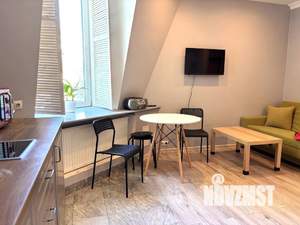 Студия квартира, посуточно, 28м2, 5/5 этаж