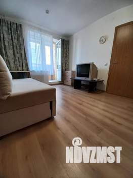 1-к квартира, посуточно, 35м2, 6/9 этаж