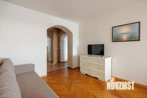 2-к квартира, посуточно, 67м2, 1/1 этаж