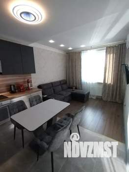 Студия квартира, посуточно, 37м2, 11/23 этаж