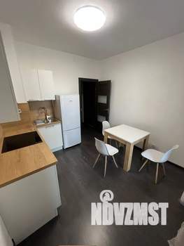 1-к квартира, посуточно, 33м2, 10/25 этаж