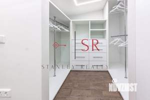 4-к квартира, на длительный срок, 141м2, 9/9 этаж