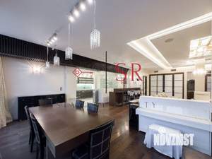 4-к квартира, на длительный срок, 250м2, 4/10 этаж