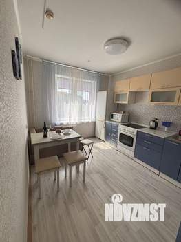 1-к квартира, посуточно, 39м2, 17/27 этаж