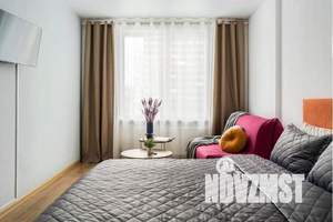 1-к квартира, посуточно, 40м2, 6/25 этаж