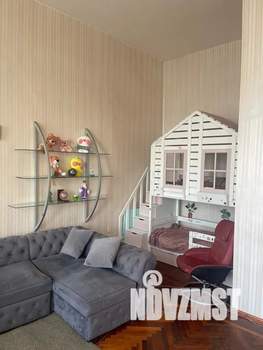 Студия квартира, посуточно, 42м2, 2/5 этаж