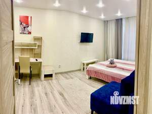 1-к квартира, посуточно, 38м2, 3/21 этаж