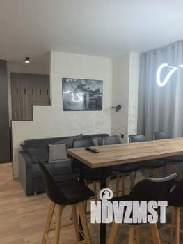 4-к квартира, посуточно, 80м2, 1/3 этаж