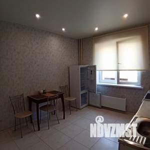 1-к квартира, посуточно, 39м2, 1/1 этаж