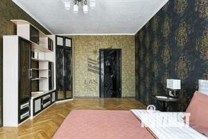 4-к квартира, на длительный срок, 129м2, 5/5 этаж