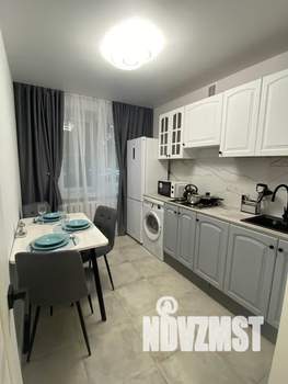 1-к квартира, посуточно, 29м2, 1/9 этаж