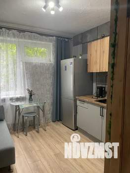 1-к квартира, посуточно, 40м2, 2/10 этаж