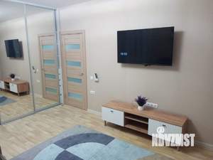 2-к квартира, посуточно, 53м2, 12/23 этаж