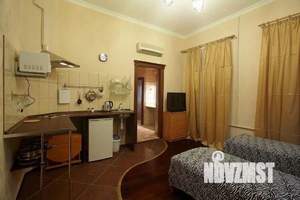 1-к квартира, посуточно, 16м2, 1/1 этаж