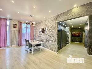 3-к квартира, на длительный срок, 153м2, 4/4 этаж