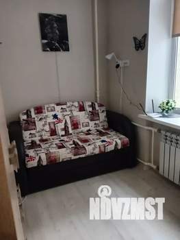 Студия квартира, посуточно, 14м2, 2/5 этаж