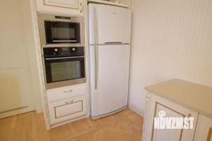 4-к квартира, на длительный срок, 180м2, 3/4 этаж