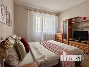 3-к квартира, посуточно, 66м2, 7/12 этаж