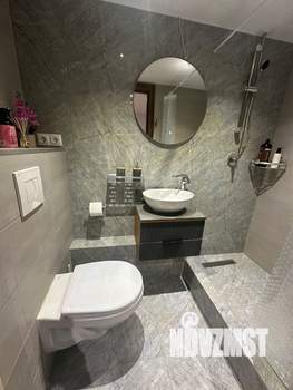 Студия квартира, посуточно, 35м2, 2/16 этаж