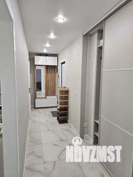 1-к квартира, посуточно, 37м2, 9/16 этаж