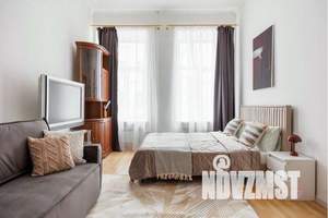 3-к квартира, посуточно, 101м2, 2/4 этаж