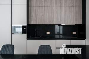 4-к квартира, на длительный срок, 180м2, 1/3 этаж