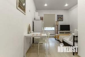 Студия квартира, посуточно, 17м2, 1/5 этаж