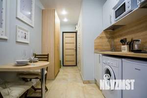 Студия квартира, посуточно, 12м2, 1/3 этаж
