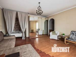 1-к квартира, посуточно, 37м2, 5/6 этаж