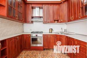 3-к квартира, посуточно, 101м2, 2/4 этаж