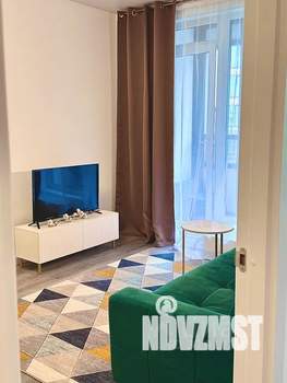 1-к квартира, посуточно, 32м2, 4/10 этаж
