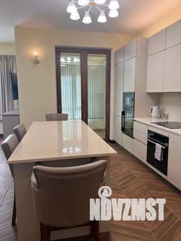 Студия квартира, посуточно, 50м2, 2/7 этаж