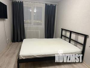 1-к квартира, на длительный срок, 38м2, 18/25 этаж