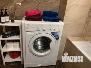 1-к квартира, посуточно, 36м2, 18/25 этаж