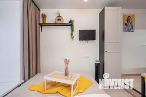Студия квартира, посуточно, 14м2, 2/5 этаж