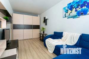 1-к квартира, посуточно, 35м2, 9/19 этаж