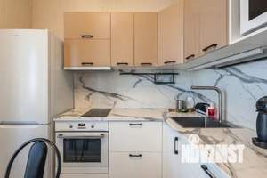 2-к квартира, посуточно, 46м2, 17/23 этаж