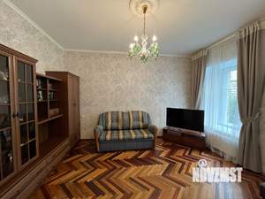 3-к квартира, на длительный срок, 101м2, 2/6 этаж