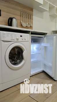 Студия квартира, посуточно, 14м2, 1/4 этаж