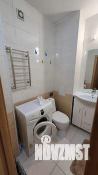 Студия квартира, посуточно, 25м2, 16/24 этаж