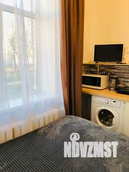 Студия квартира, посуточно, 15м2, 1/6 этаж