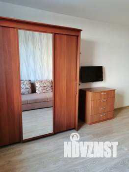 1-к квартира, посуточно, 42м2, 3/10 этаж