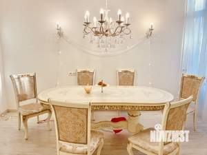 3-к квартира, посуточно, 120м2, 2/4 этаж