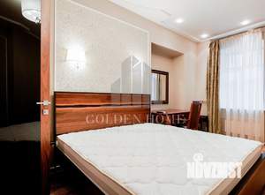 4-к квартира, на длительный срок, 130м2, 3/5 этаж