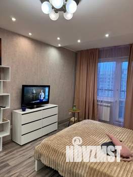 1-к квартира, посуточно, 39м2, 10/12 этаж