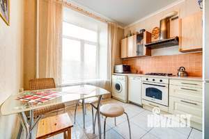 2-к квартира, посуточно, 63м2, 4/7 этаж