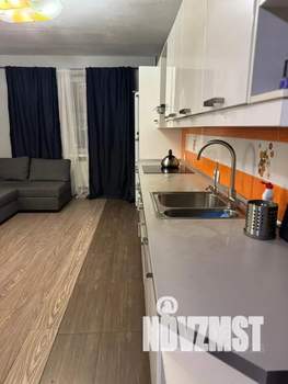 2-к квартира, посуточно, 46м2, 13/19 этаж