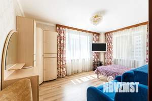 1-к квартира, посуточно, 40м2, 4/6 этаж